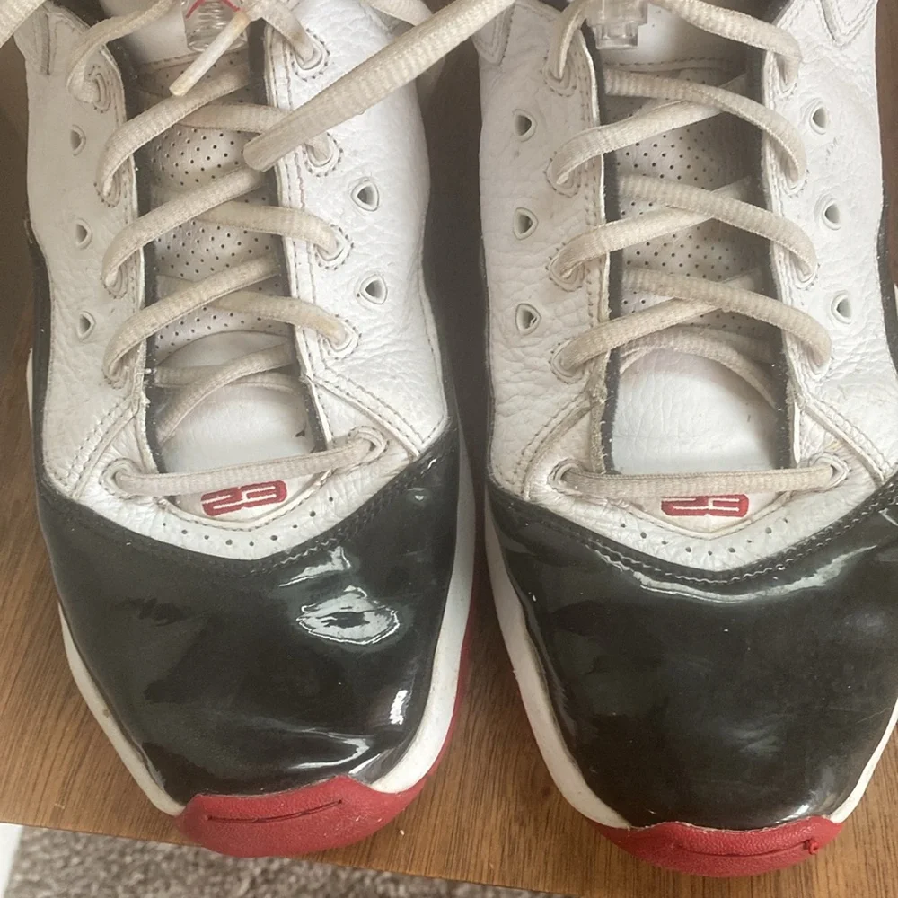 Nike Air Jordan B’Loyal White Red Black Basketball Shoes -No Insoles, Men’s 10.5